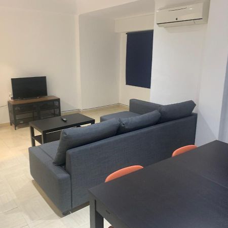 Apartamento Cinta 3 Habitaciones Seville Ngoại thất bức ảnh